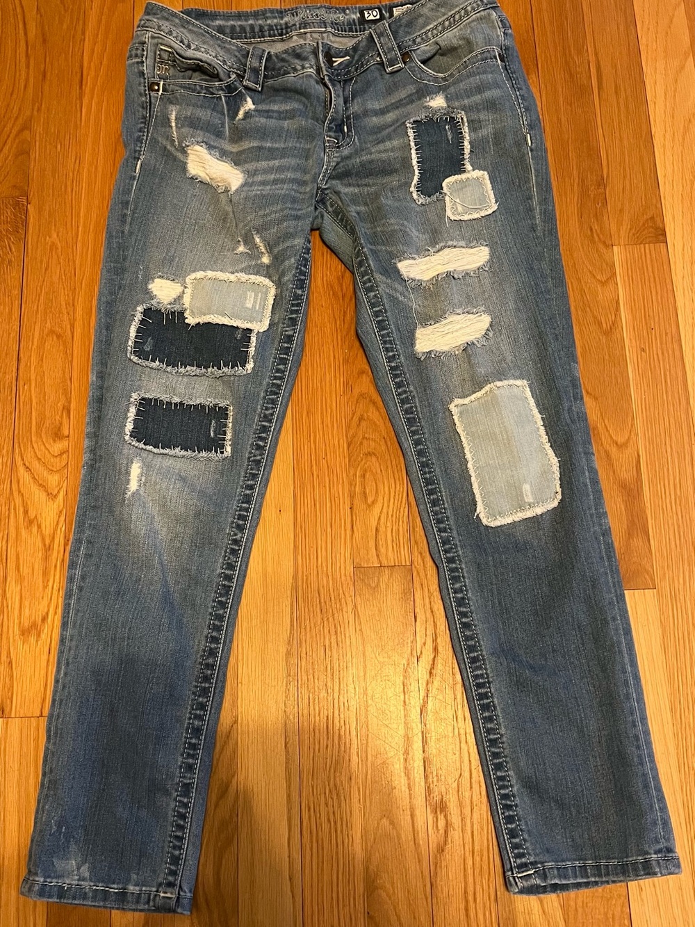 Women's Miss Me Distressed Patchwork Blue Jeans Size 30